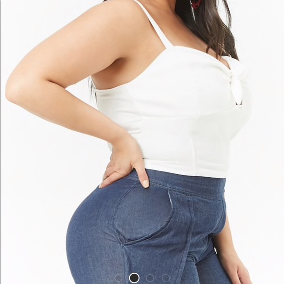 Forever 21+ Crop Top - Picture 2 of 7